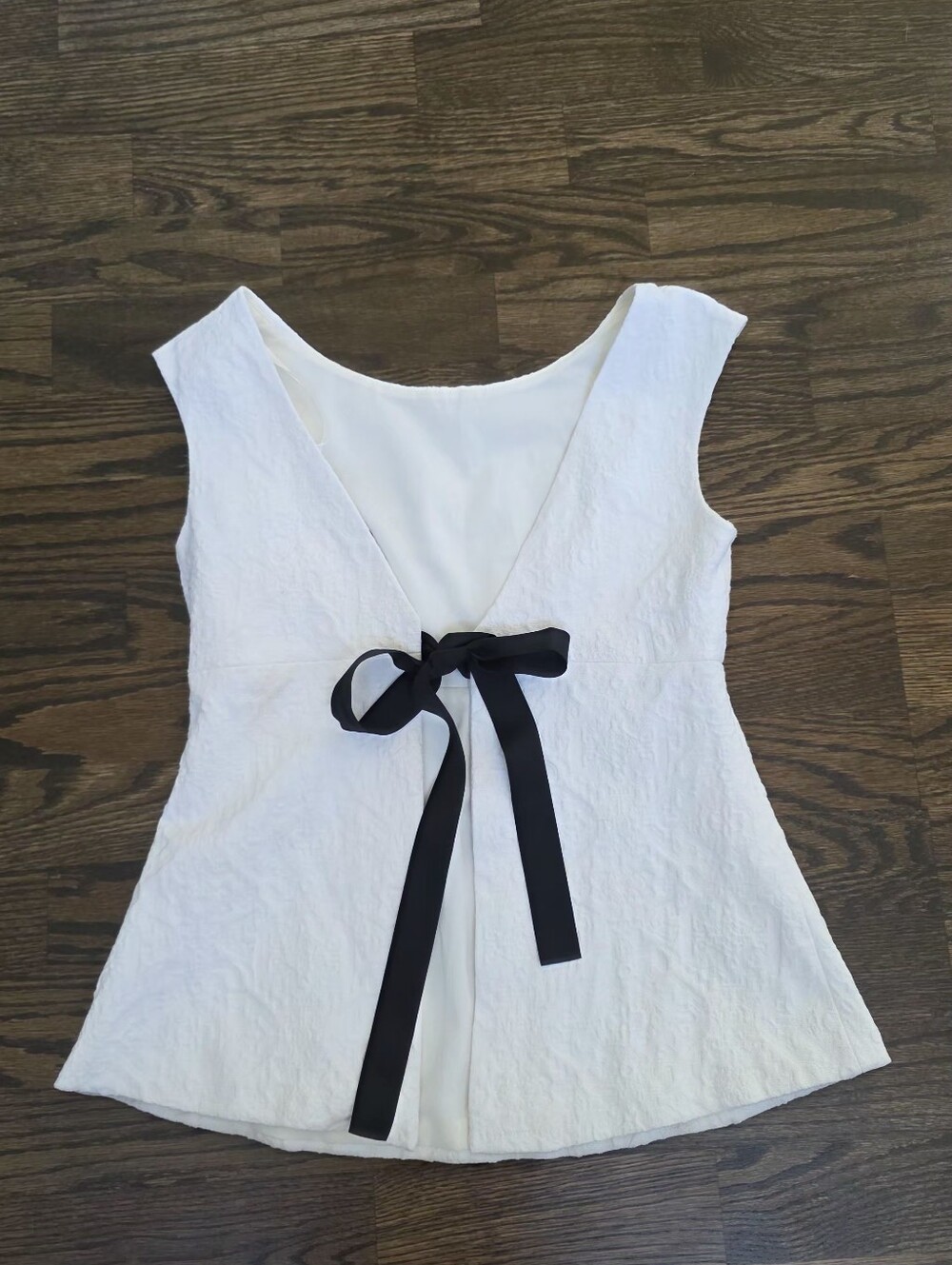 Zara Trafaluc White Textured Jacquard Back Bow Tie Sleeveless Top XS